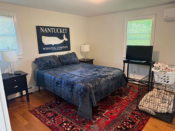 4th image of 343 Horseneck Rd #1