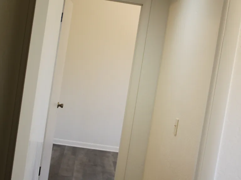 533 Central Ave #B — Photo 21