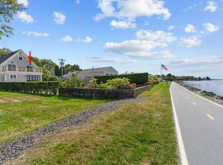 825 Hope St #1, Bristol, RI 02809