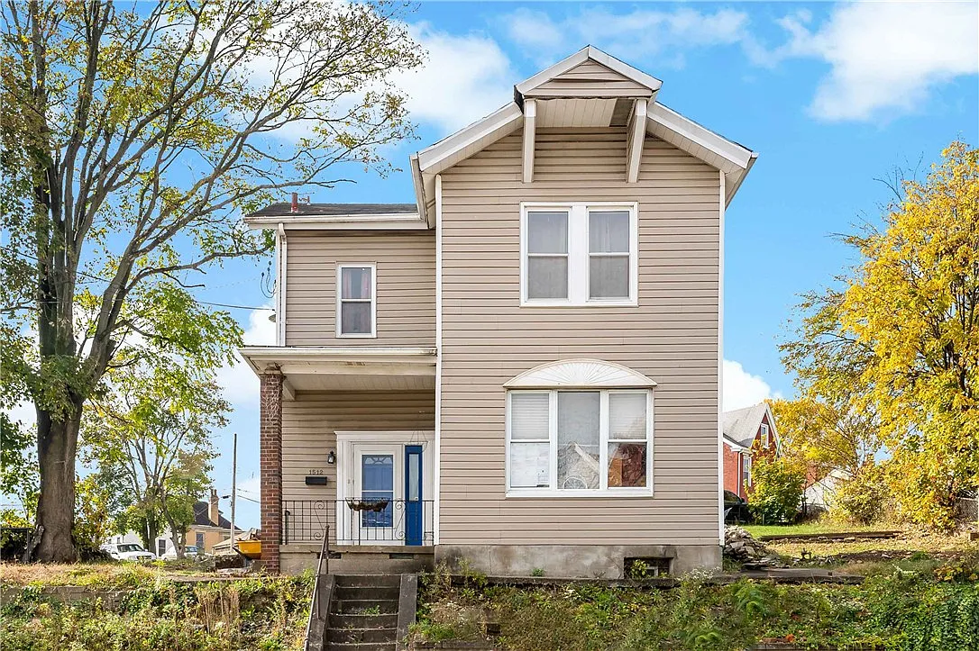 1512 Arlington Ave photo 1