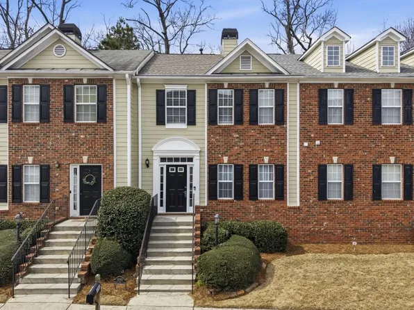 5990 Eagle Tiff Ln, Sugar Hill, GA 30518