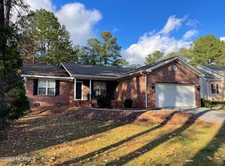 194 Firetree Ln, West End, NC 27376