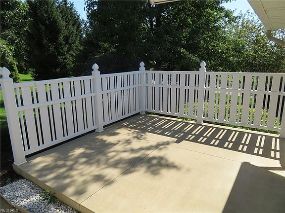 4th image of 2447 Wetherington Ln Unit 106