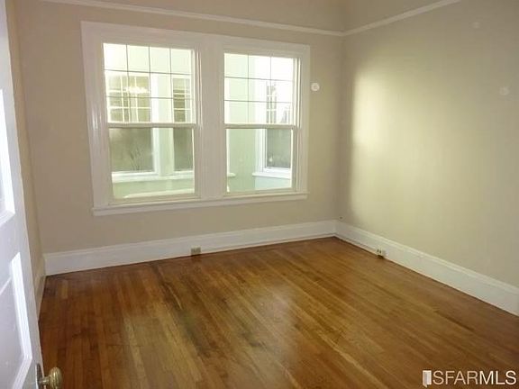 4th image of 208 4th Ave