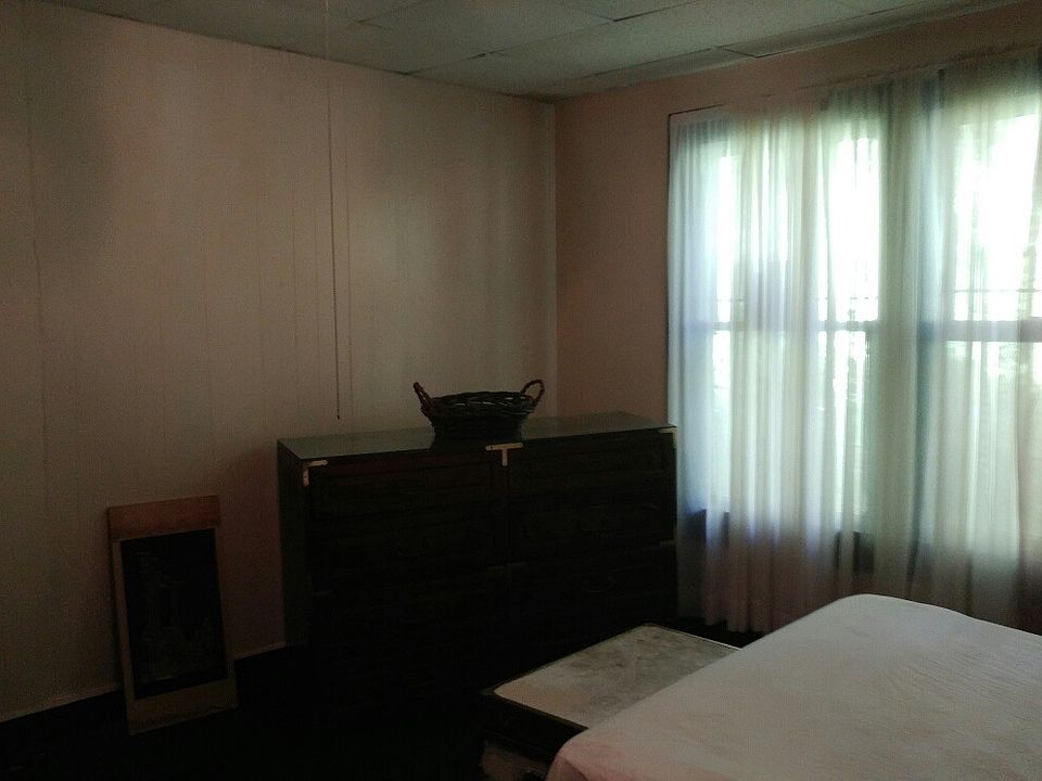 Bedroom view1