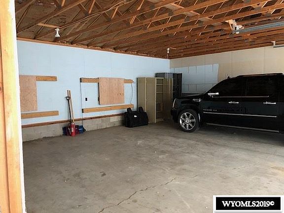 5th image of 1382 James Dr
