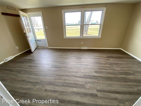 3rd image of 9842-44-46 E Washington St #9846