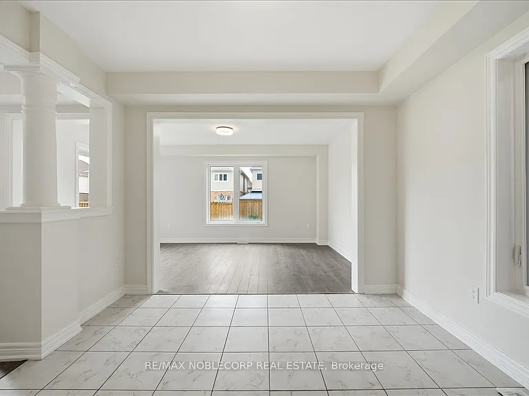 226 Bruce Cameron Dr — Photo 20