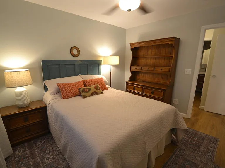 4815 Reading Rd #6 — Photo 11