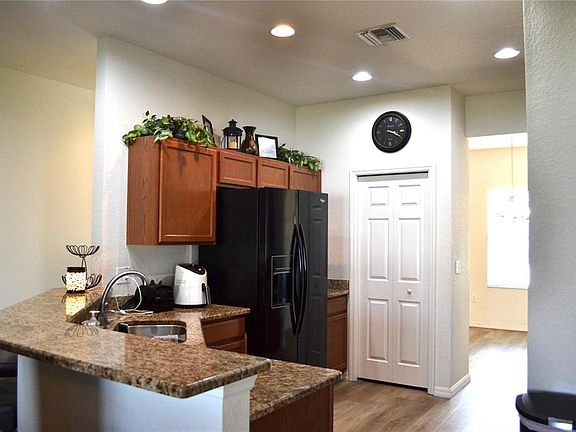 2nd image of 2828 BLACKWATER CREEK DRIVE