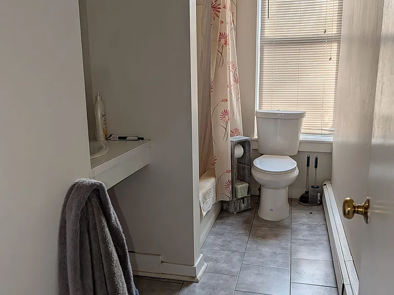 1004.5 Fanny St #L — Photo 5