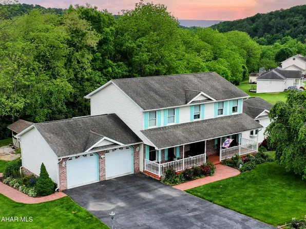 5068 Riverview Rd, Everett, PA 15537