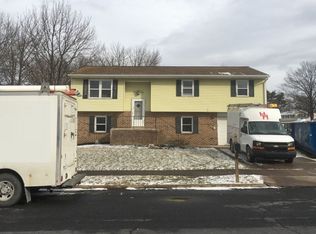 8 Impala Dr, Dillsburg, PA 17019