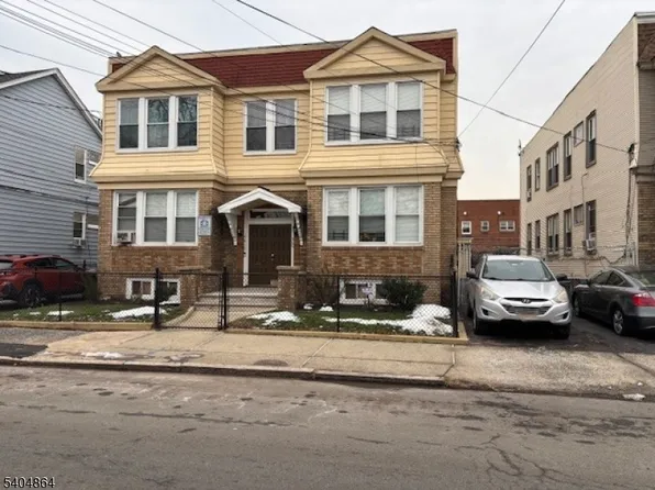 196 W End Ave #1, Newark, NJ 07106