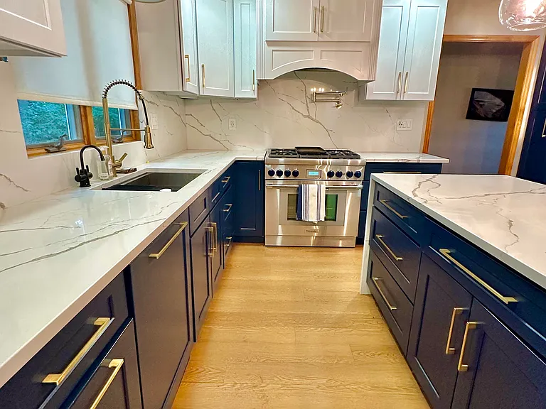 9 Chanowich Ct — Photo 4