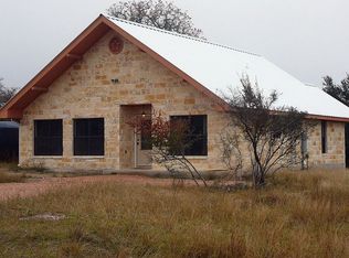 619 Deer Rd, Fredericksburg, TX 78624