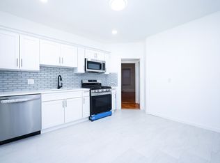 121 Browne St #5, Brookline, MA 02446