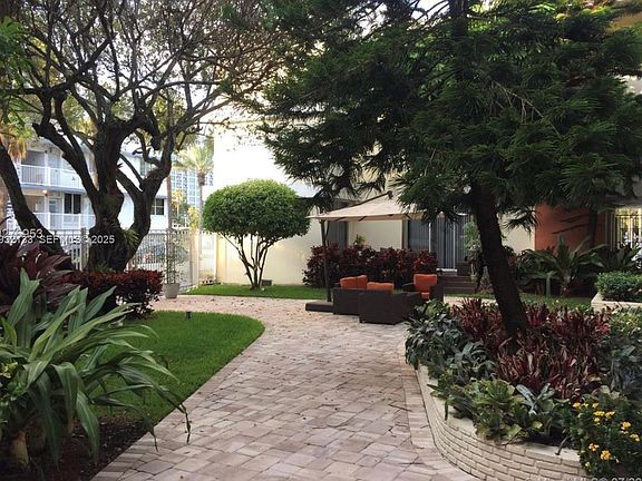 3rd image of 10210 Collins Ave APT 306