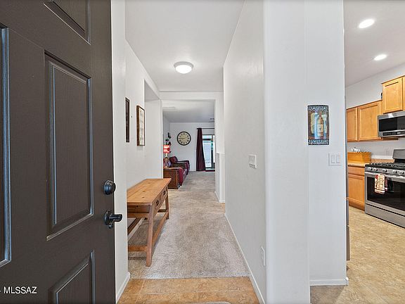 4th image of 1335 W Via La Noria