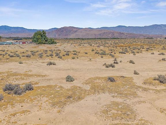 4th image of 1 Palm Canyon Dr