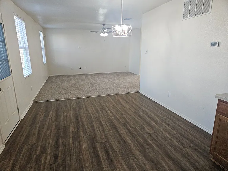 1432 Lauren Dr — Photo 12