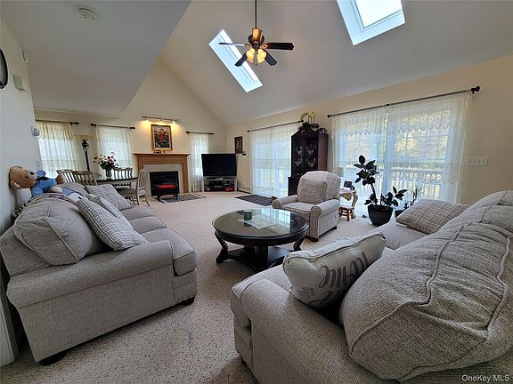 4th image of 75 Bernsley Road