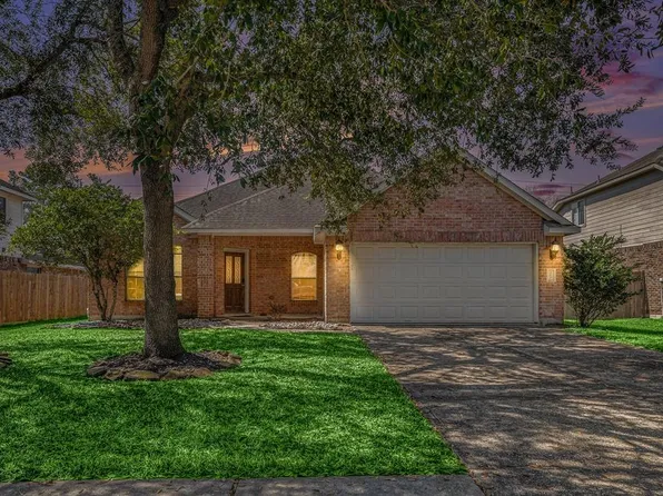 307 Magnolia Way, League City, TX 77573