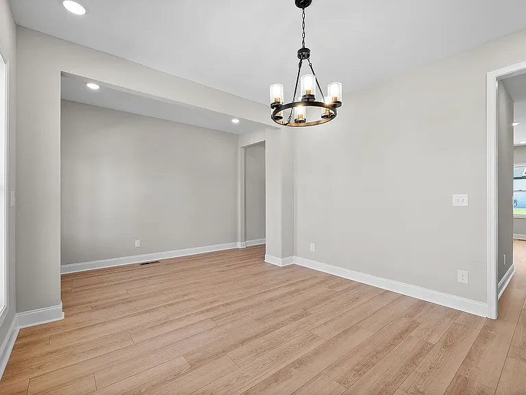 248 Bluebell Dr — Photo 11
