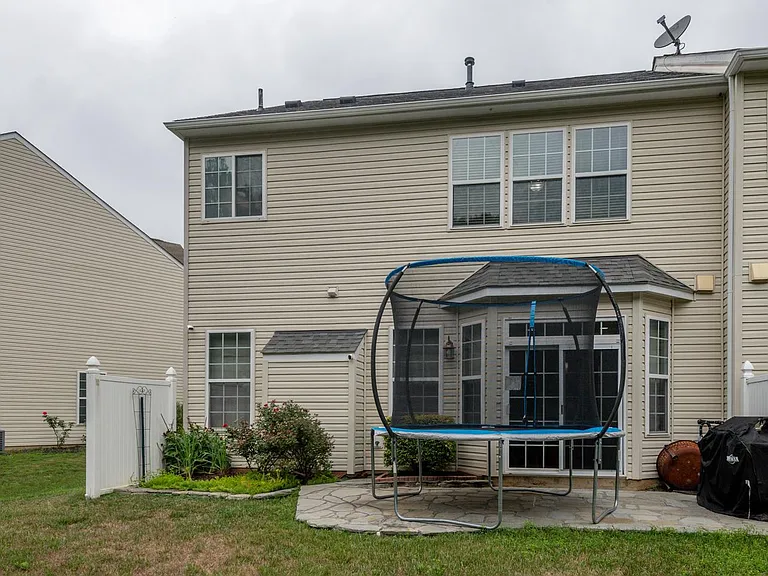 44241 Beaver Creek Dr — Photo 4