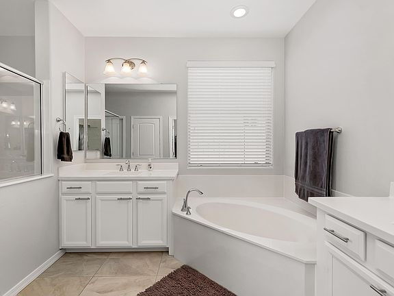 3rd image of 3757 W Aracely Dr