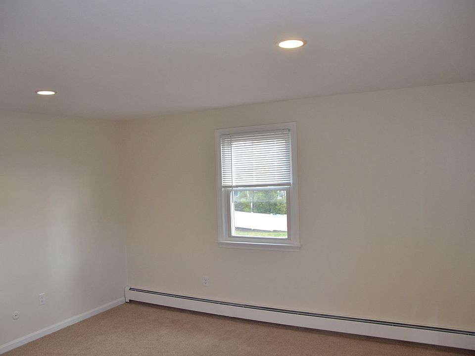 1st image of 400-402 Merrimac St #402-1