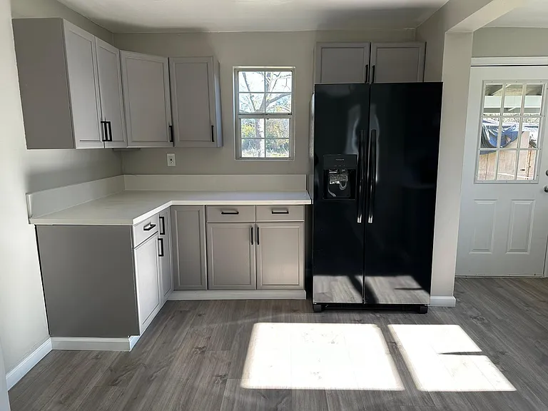 7828 Old Auburn Rd — Photo 3