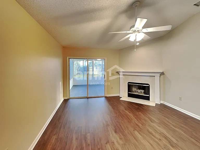 2708 Secret Harbor Dr — Photo 4