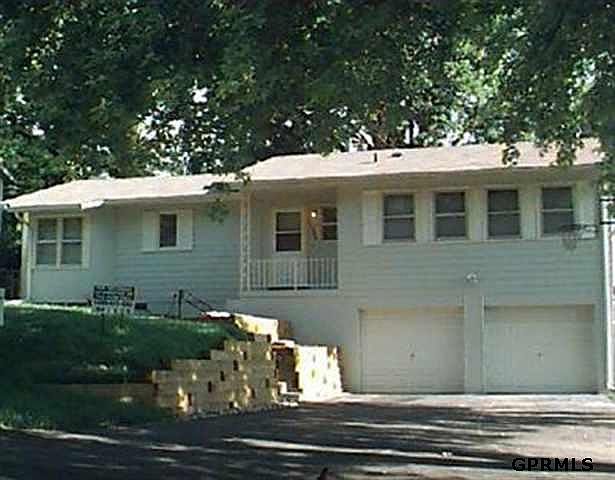 1st image of 11026 W Olin Ave