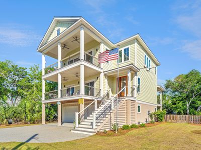 2501 Myrtle St, Edisto Island, SC, 29438