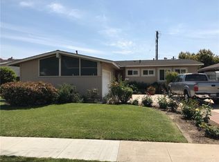 2806 W Devoy Dr, Anaheim, CA 92804