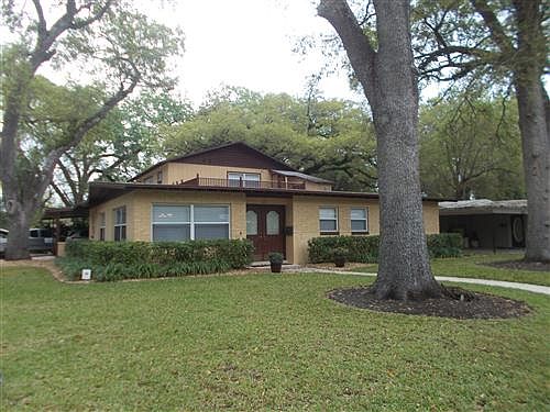 Corner Lot
