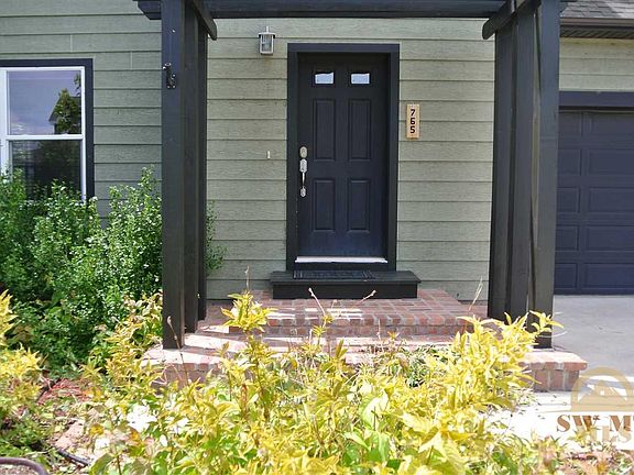 2nd image of 765 Loxley Dr