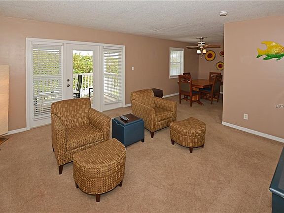 3rd image of 121 Seahorse Dr SE #D