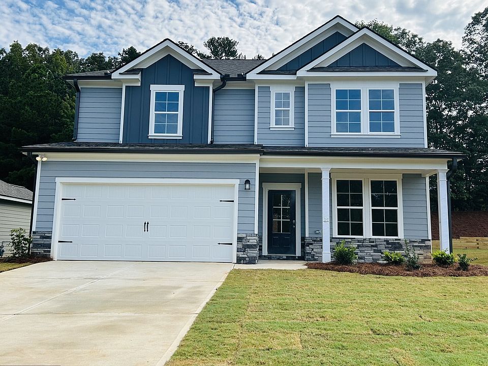 1st image of 221 Annie Ln