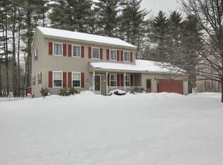 12 Freedom St, Merrimack, NH 03054