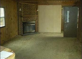 2nd image of 445 Nancy Dr