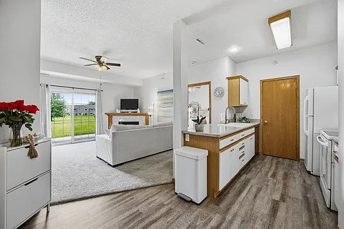 250 Cimarron Dr #205 Photo 1