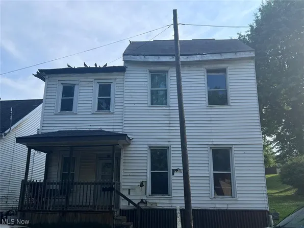 154 E Warren St, Cadiz, OH 43907