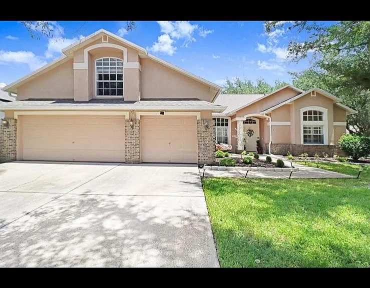 8612 Swann Ridge Ct — Photo 1