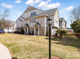 47 Collura Ln, Clifton, NJ 07012