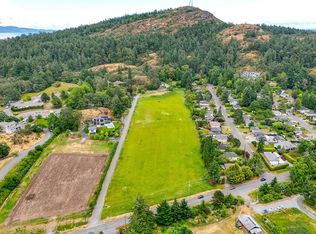 4525 Blenkinsop Rd, Saanich, BC V8X2C7
