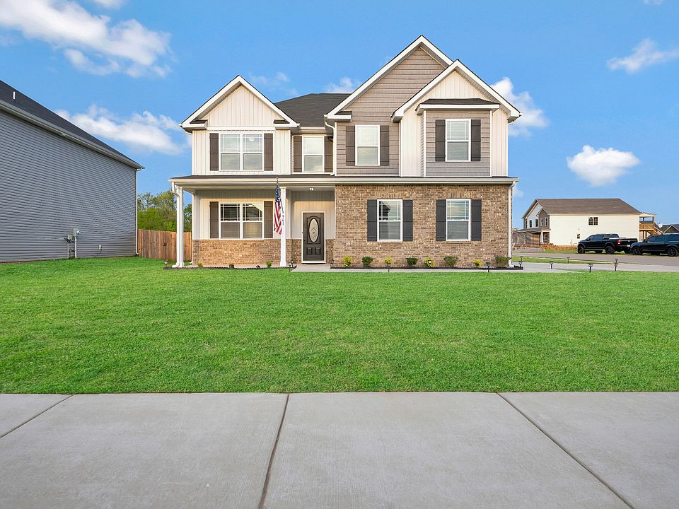 1st image of 961 Cherry Blossom Ln
