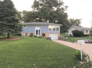 1209 Circle Dr, Red Oak, IA 51566
