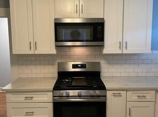 1434 10th St #B, Oakland, CA 94607